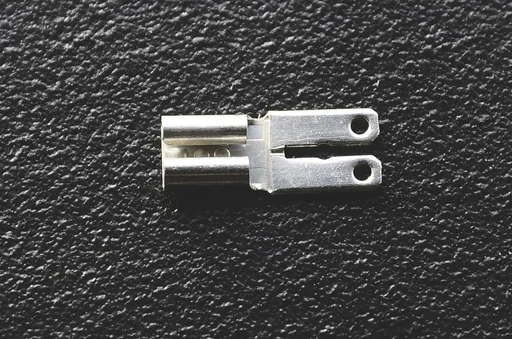 "Battery adapter from 4.8 mm to 6.3 mm - pack of 4 (suitable for 2 batteries) image"