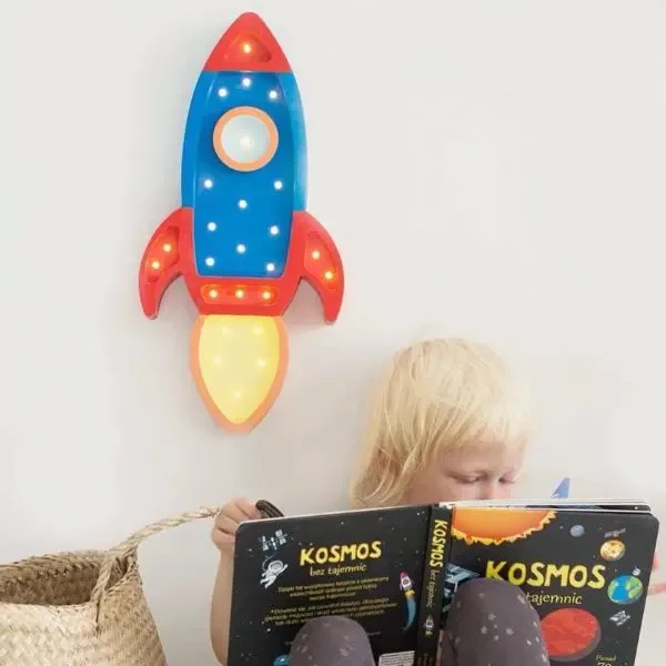 Little Lights nachtlampje voor kinderen, nachtlampje Ruimteschip – 100% natuurlijk grenen, kleur: marineblauw/rood