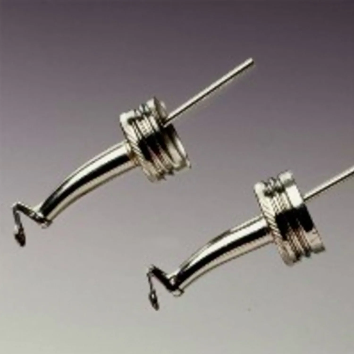 "Metalen Flessenschenker, Draadgroottes: 31.5 mm image"