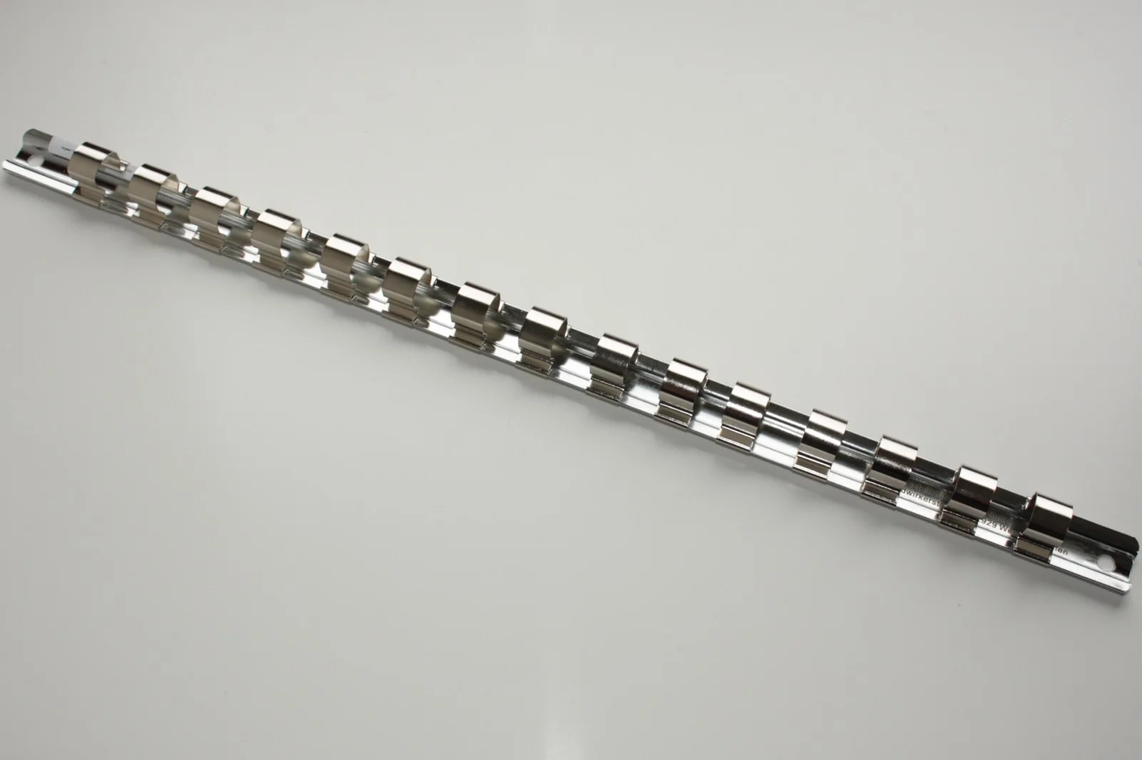 "Steeknoppenhouder - 1/2 inch - 15 Clips - Gereedschap Organisatie image"