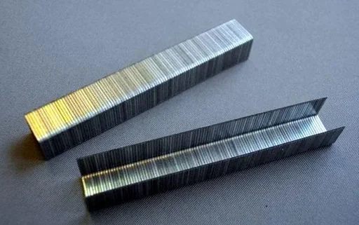 "Fijndraadnietjes voor nietpistool, 6 mm, 1.000 stuks, draaddikte 0,7 mm image"
