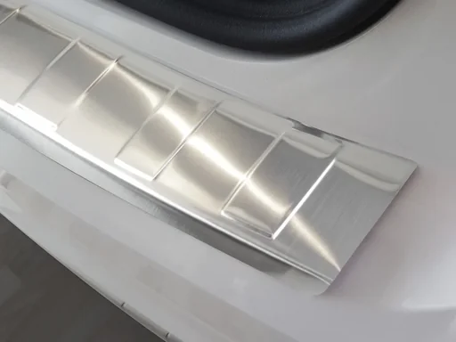 "Stainless steel loading sill protection for Audi Q2 - built in 2016 > image"