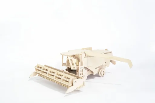 "Wooden construction kit "Combine Harvester", 21 x 8.5 x 18.8 cm image"