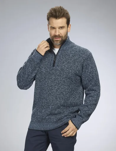 "Knitted sweater, color navy, size M image"
