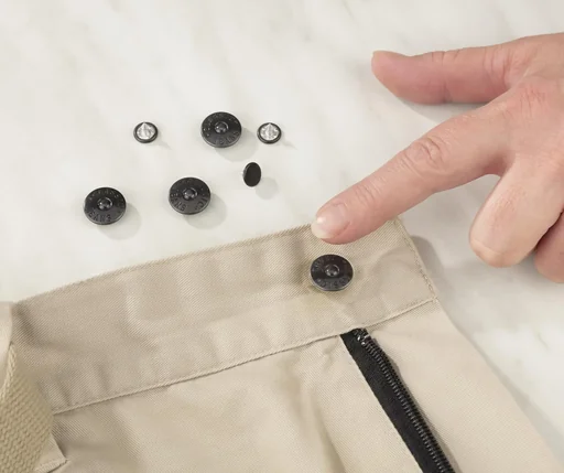 "Patent trouser buttons, 12 pieces image"