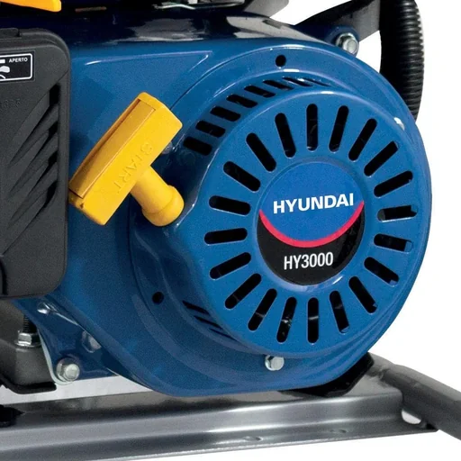"Generator 2.5kW with 196cc OHV petrol engine with manual start & gear set image"