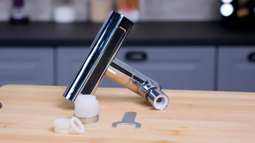 "Faucet attachment 360° "Waterfall" image"