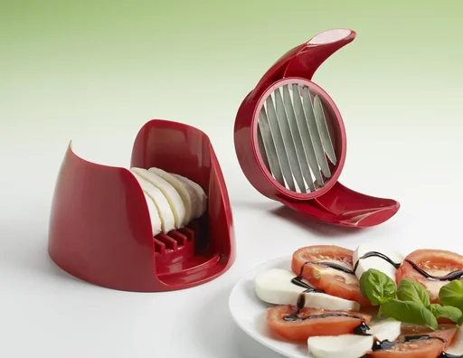 "Tomato and mozzarella cutter, red image"