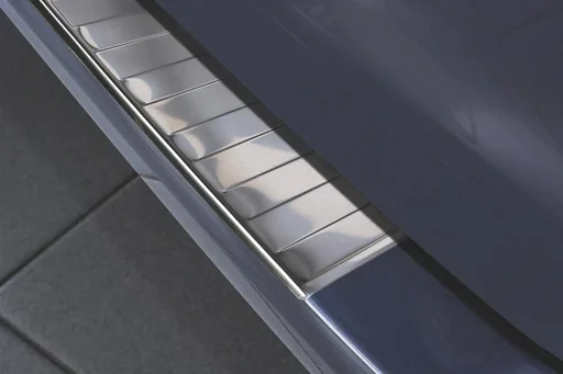 "Loading sill protection for Mercedes V built in 2014> image"