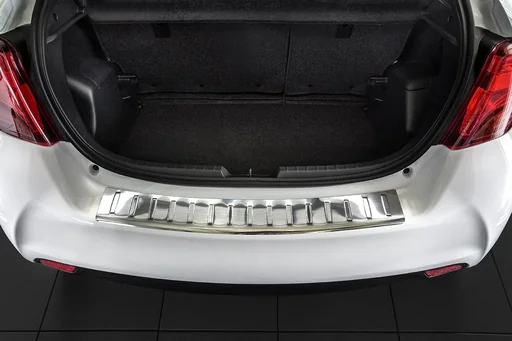 "Loading sill protection for Toyota Yaris III 5D FL, built from 2014-2017, FL 2017> image"