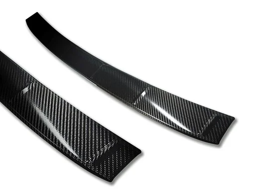 "Falcon loading sill protection Premium Line REAL CARBON, BMW X1 F48 with M-Package, 2015-2019, FL 2019> Elegant & sporty design image"