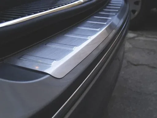 "Loading sill protection Merccedes C-Class W 204 T model year 07-11/ stainless steel image"