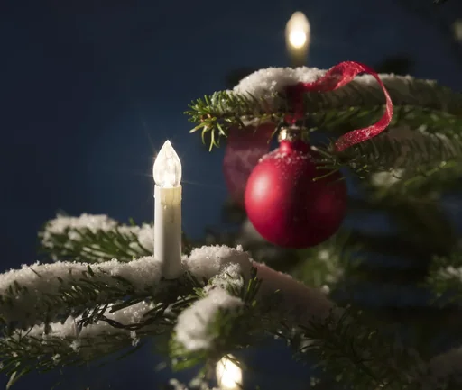 "LED candle light chain 30s, 50 cm spacing image"