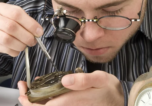 "Clamp magnifying glass for glasses, with 3x magnification image"