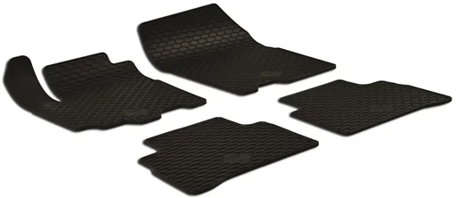 "Custom-fit rubber mats for Suzuki Vitara built from 2015 to today image"