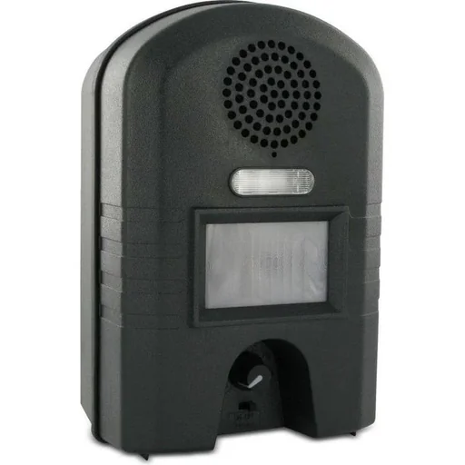 "Weitech Garden protector 2 - Chases away foxes, rabbits, martens, cats and dogs from the garden image"